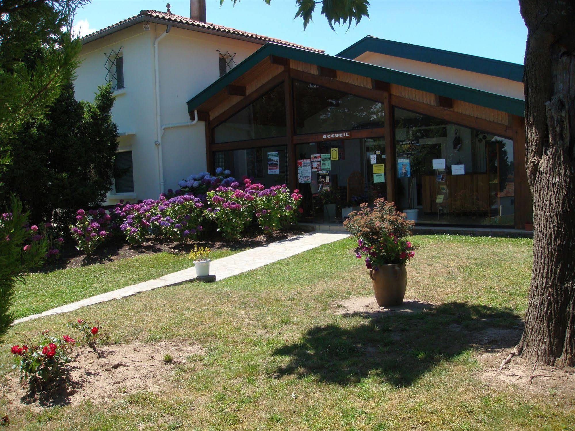 Domaine Du Pignada Hotel Boucau Exterior photo